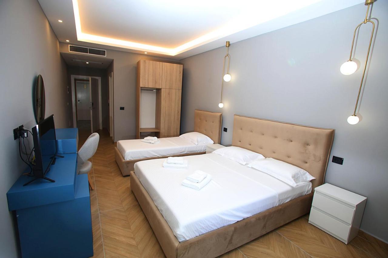 Diamond Hotel ドゥラス エクステリア 写真
