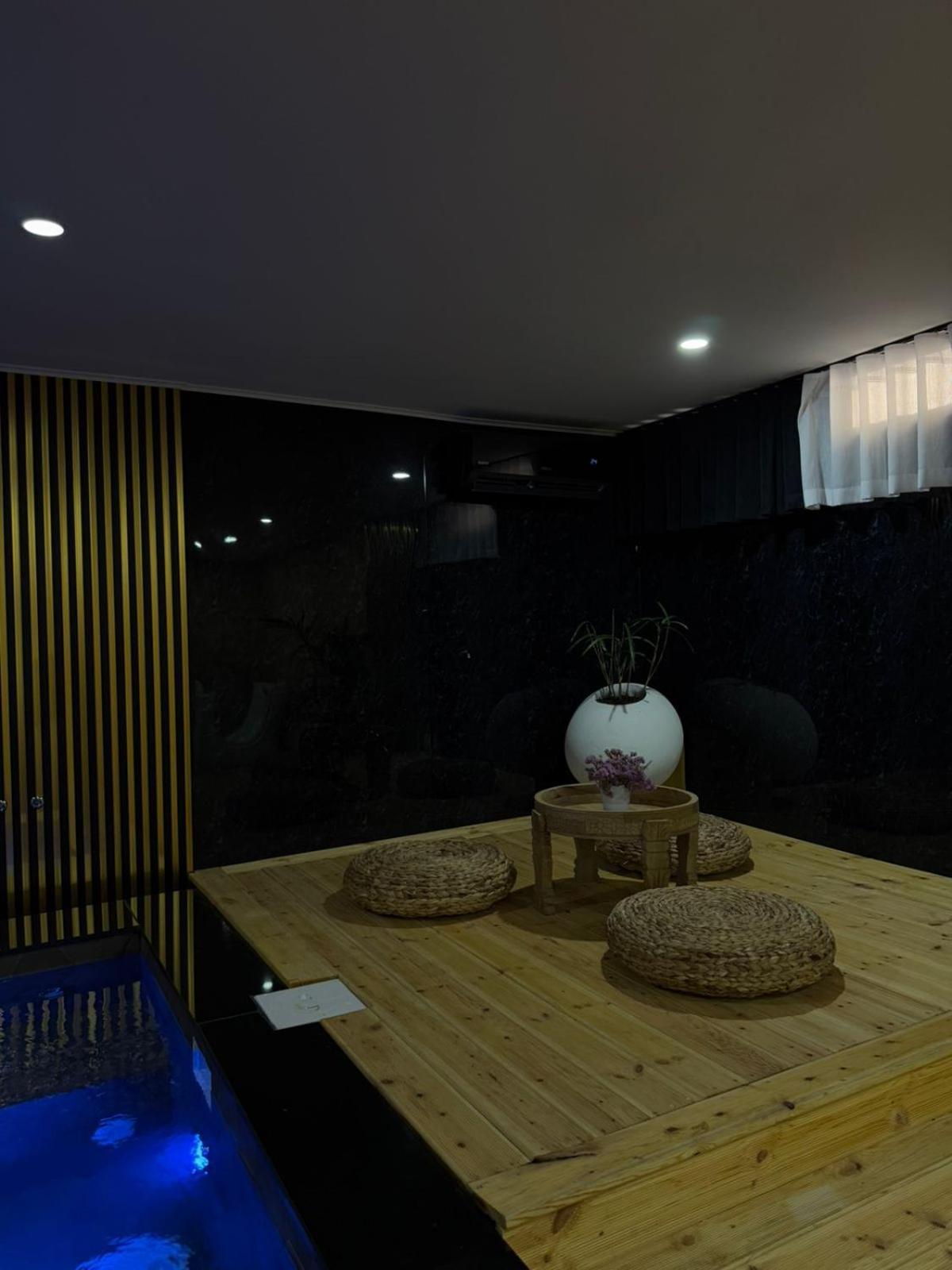 Diamond Hotel ドゥラス エクステリア 写真